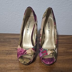Madden Girl Women's Floral Peep Toe Heels - Multicolor
